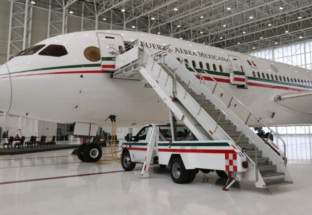 Siempre sí: AMLO comprará la marca Mexicana de Aviación para la aerolínea del Ejército