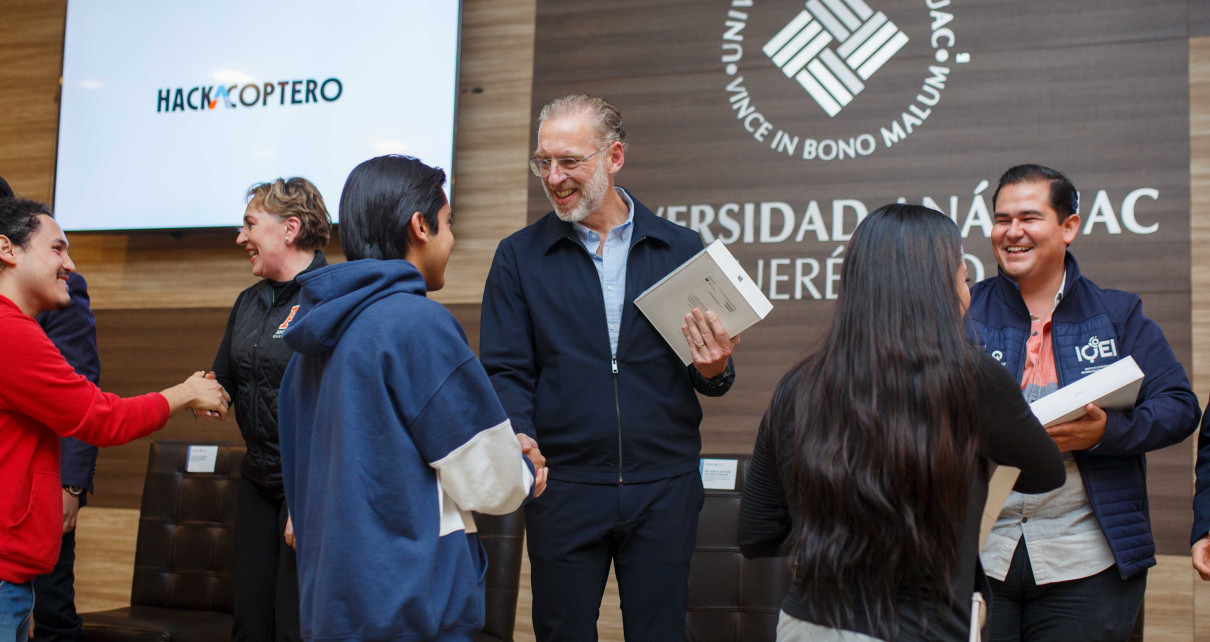 Con El Hackacoptero Querétaro Impulsa La Innovación