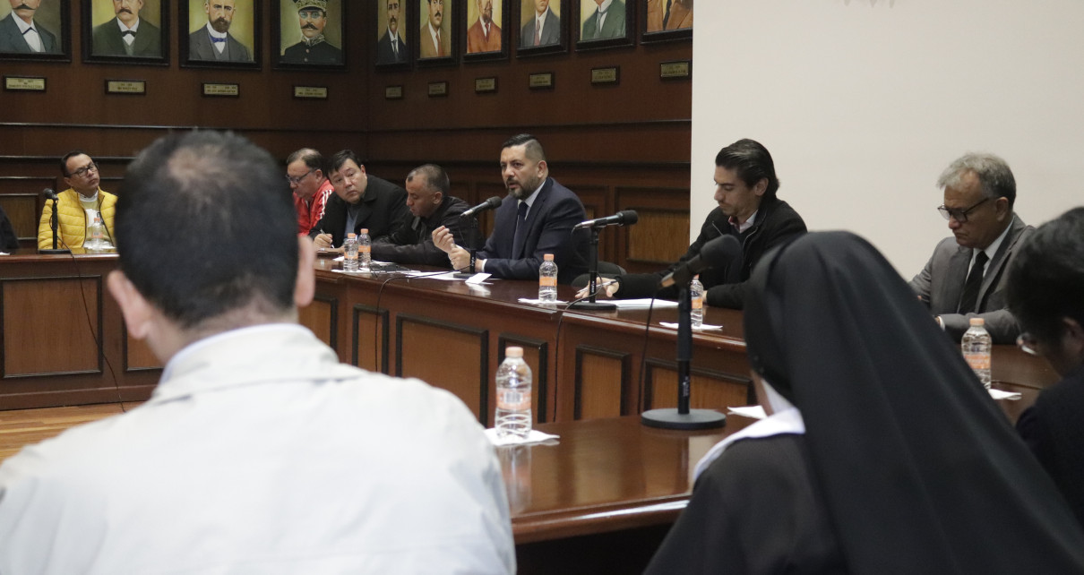 Gobierno Y Asociaciones Religiosas Trabajan En La Construcción De Comunidades Solidarias: Carlos Alcaraz