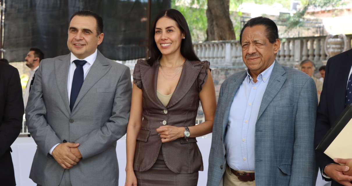 Comparte Liliana San Martín Acciones De La ST Con La FECAPEQ